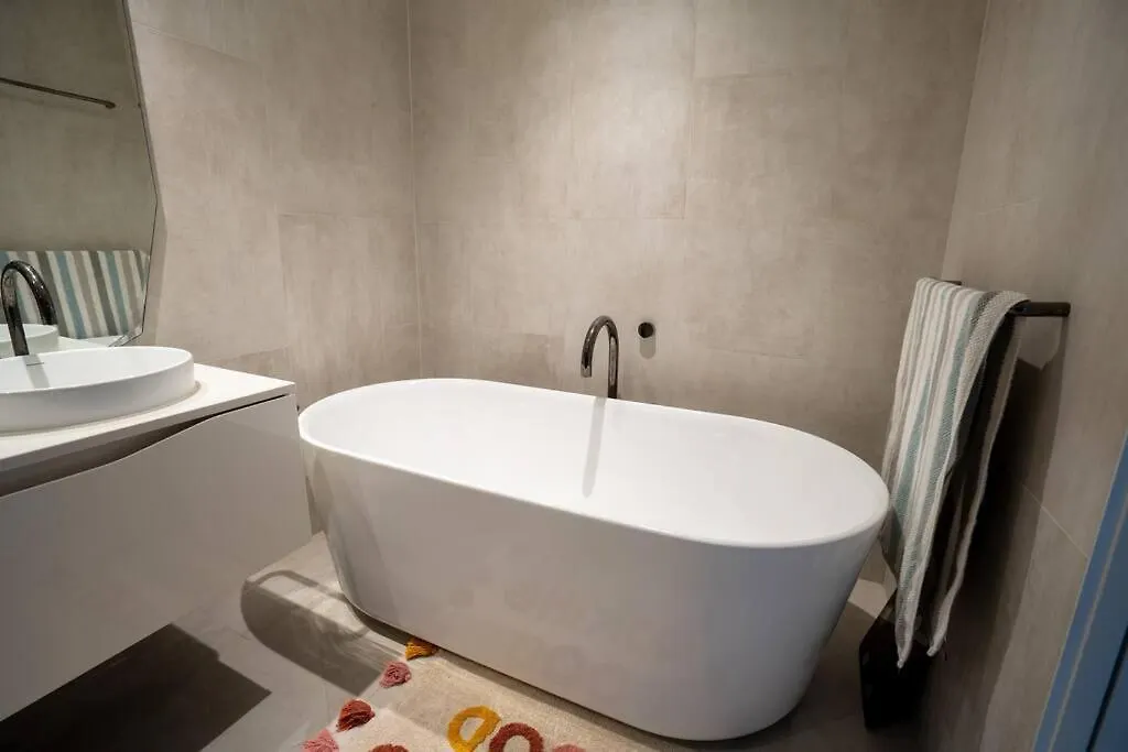 Apartment Serene Paradise Palms Luxury 3 Bed @Mermaid Water Gold Coast